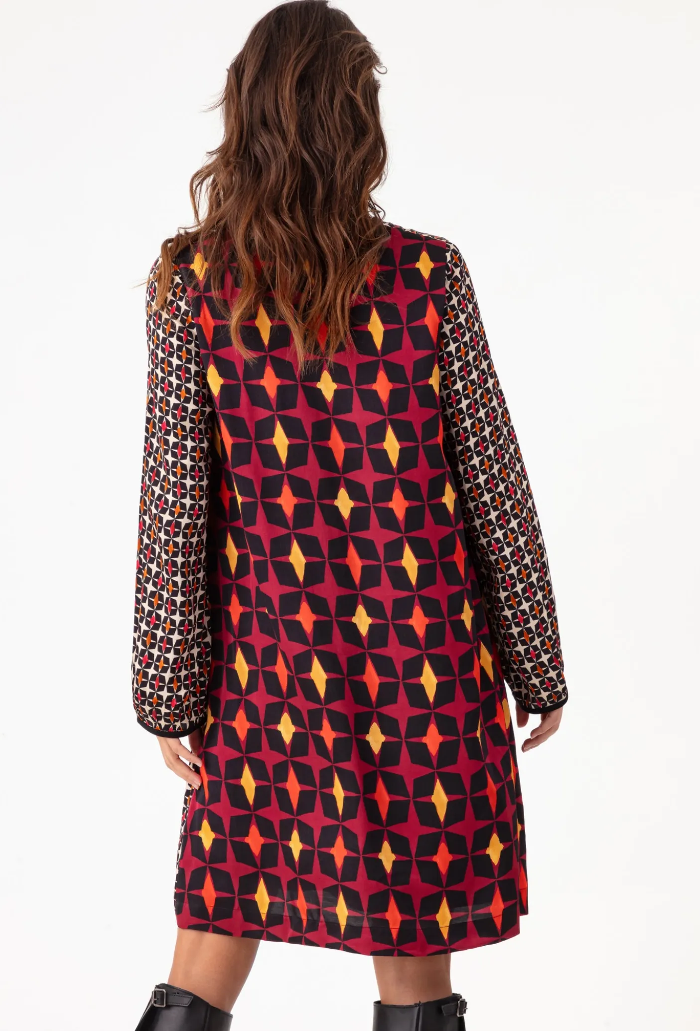 Robe HESTER