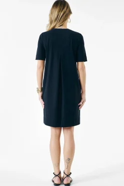 Robe Lilly