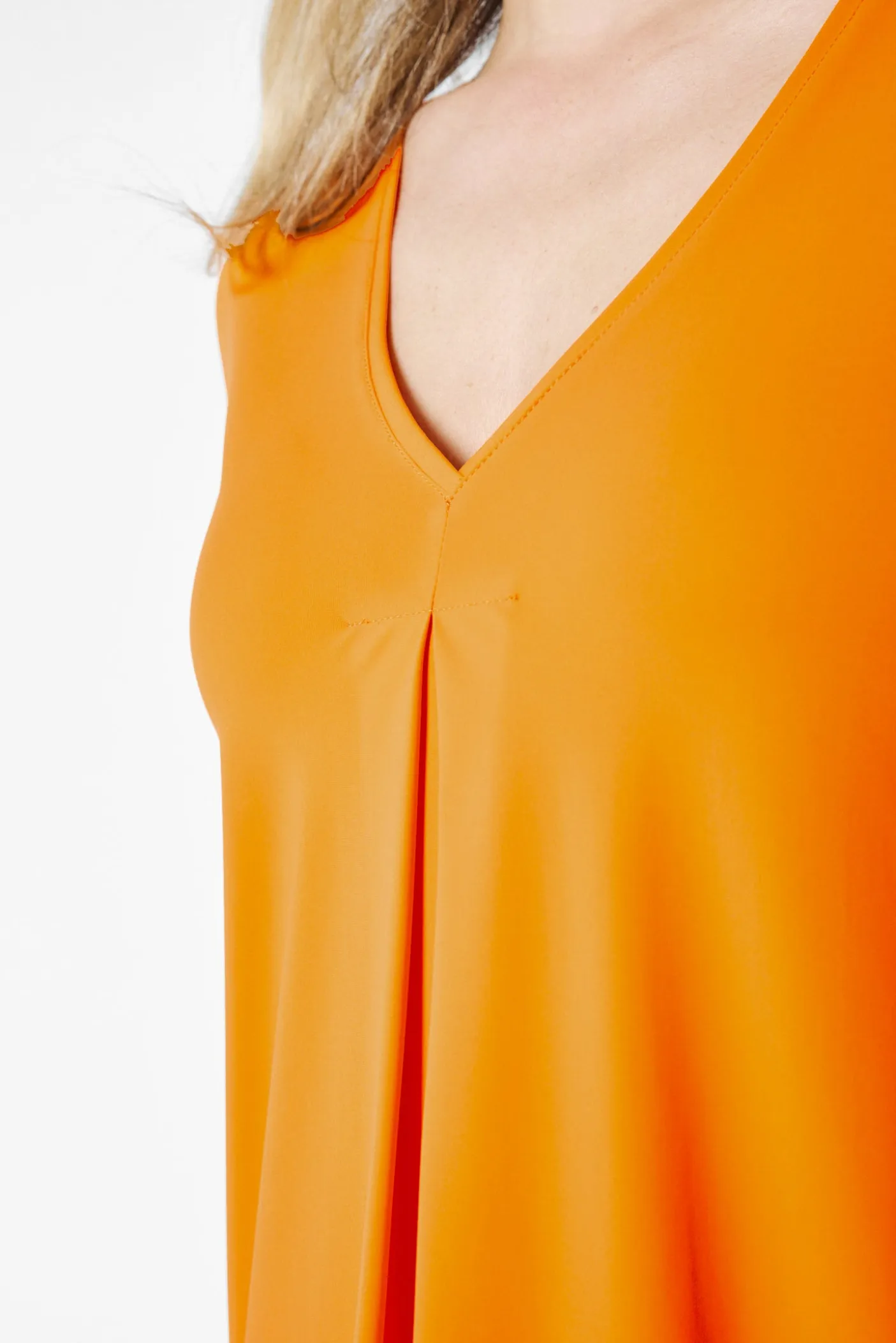 Robe Lilly