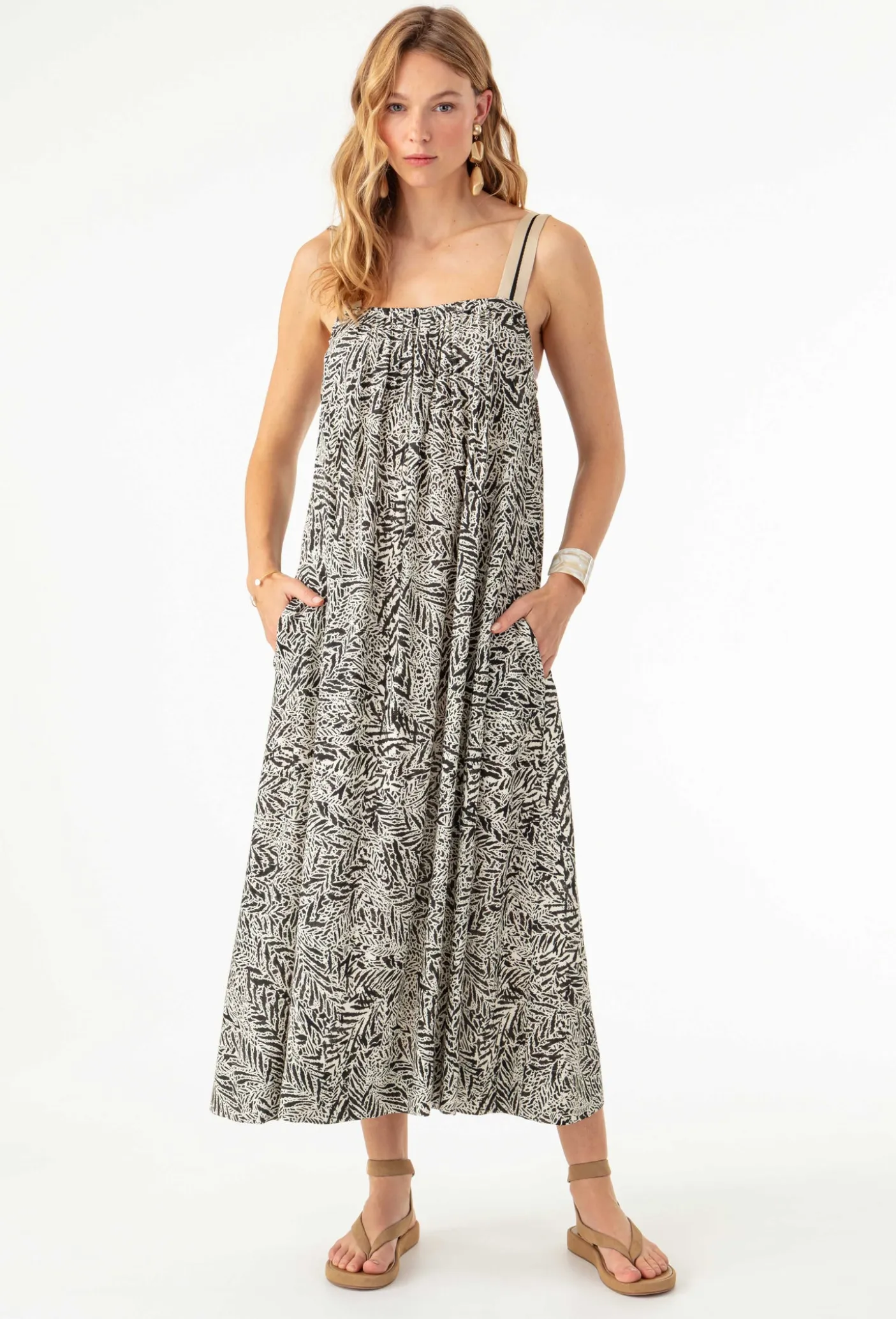 Robe MAGLA