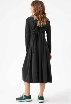 Robe MEORA