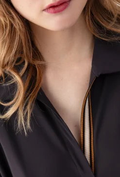 Robe RHEA