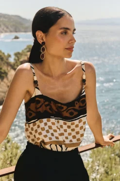 Top TAMARA